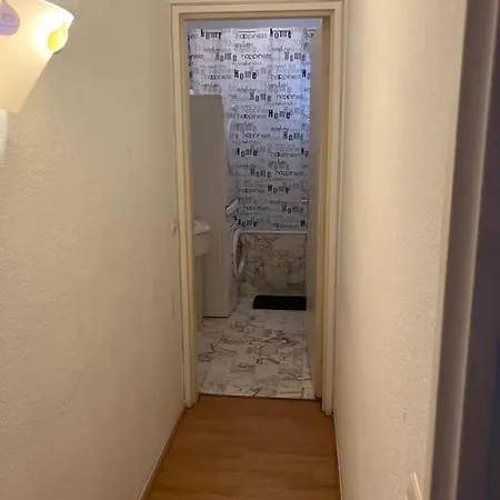 Cozy Flat In La Defense דירה קורבוו