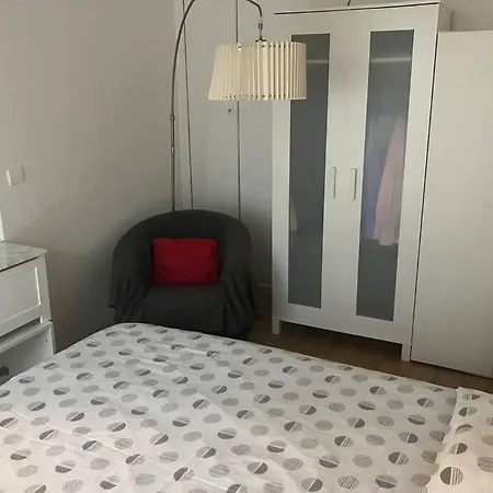 Cozy Flat In La Defense *