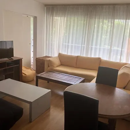 Apartment Cozy Flat In La Defense Courbevoie